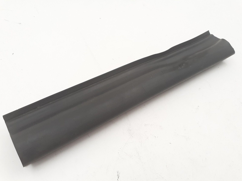 JAGUAR XJS CONVERTIBLE LH LEFT MIDDLE WINDOW HOOD SEAL RUBBER ROOF BBC8180