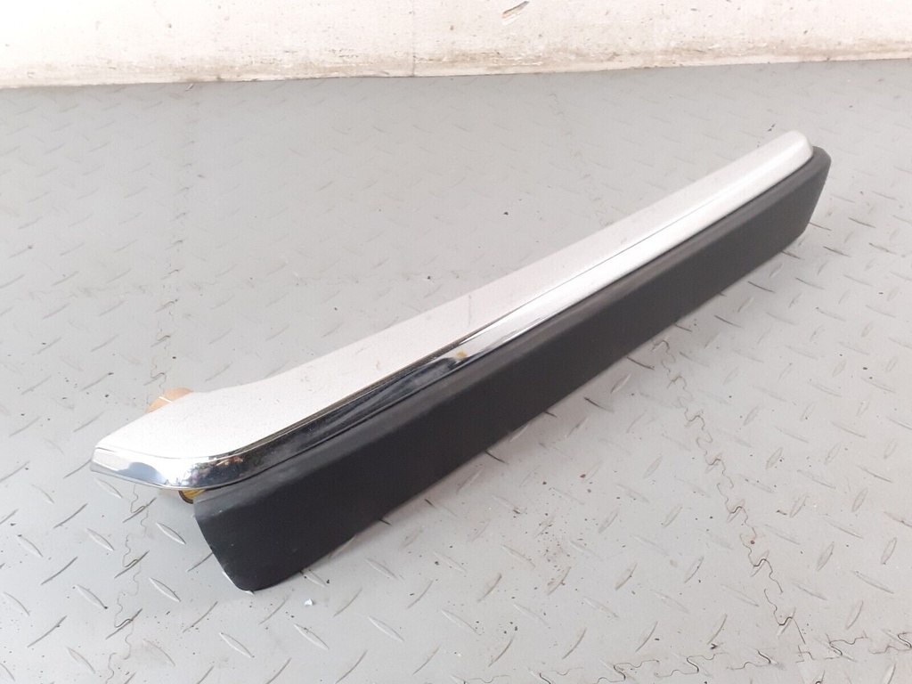 JAGUAR SERIES 3 XJ6 XJ12 BACK BUMPER RIGHT RH REAR CHROME BLADE SECTION TRIM