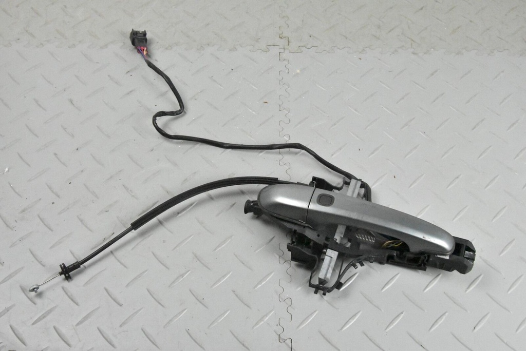 JAGUAR XK8 XKR X150 DOOR HANDLE PULL MECHANISM DRIVERS RH O/S FRONT RIGHT LEVER