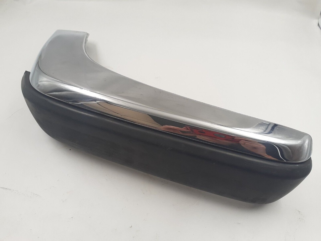 FRONT LEFT CORNER CHROME JAGUAR XJS BUMPER PASSENGER SIDE BLADE RUBBER LEFTHAND