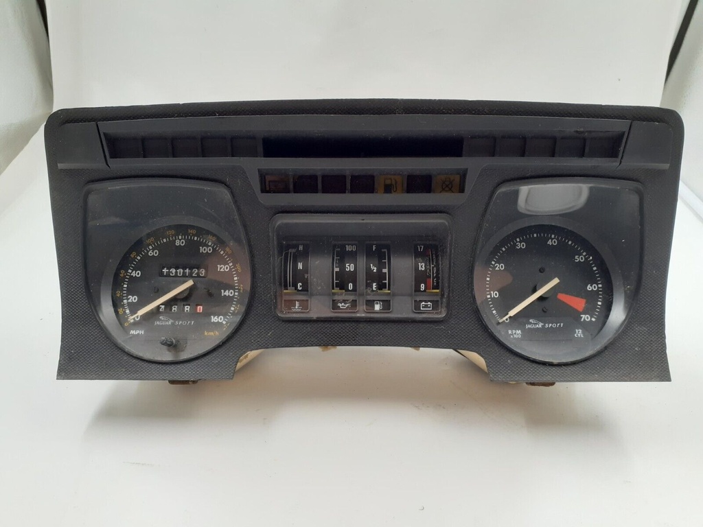 DASH CLUSTER SPEEDO JAGUAR XJS XJRS LUCAS CASE MOULDING DAC6190