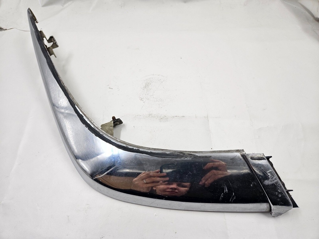 FRONT BUMPER CORNER CHROME JAGUAR XJS FACELIFT RIGHTHAND SIDE BLADE FINISHER