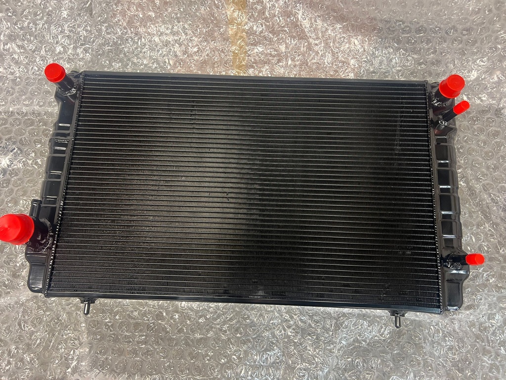 V12 XJS XJ12 ENGINE WATER RADIATOR ALUMINIUM