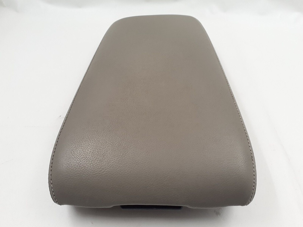 JAGUAR XJ8 X308 CENTRE CONSOLE ARM REST LID SABLE AEK WITHOUT CUP HOLDER USED