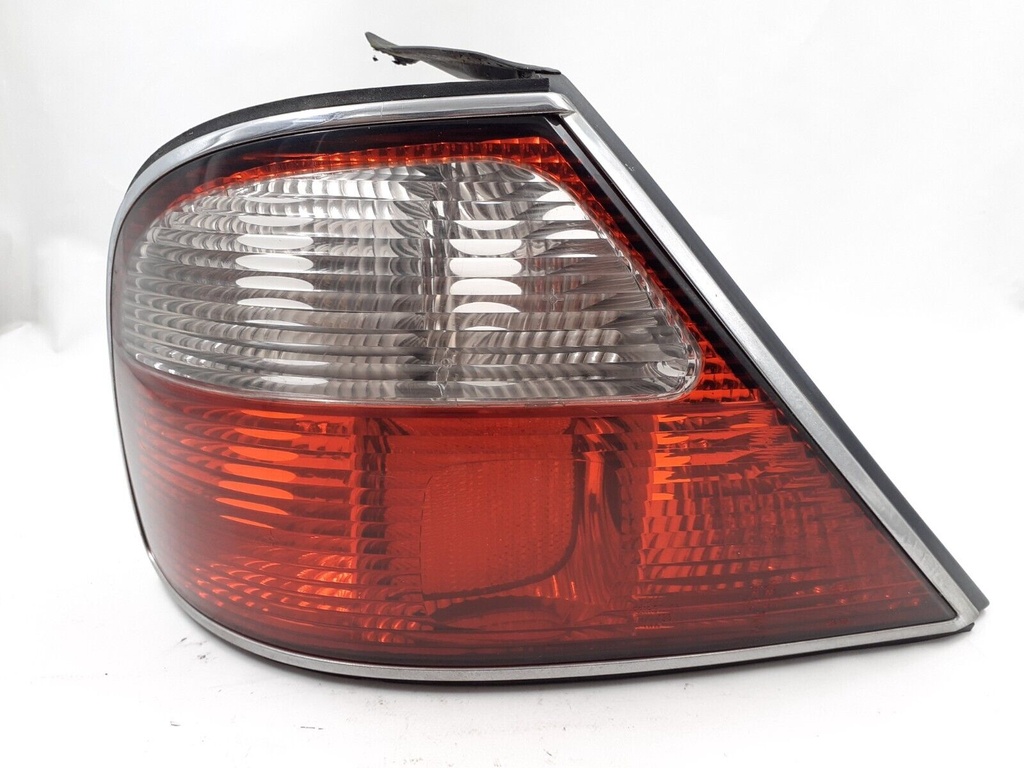 JAGUAR XJ8 X308 NEARSIDE N/S LEFT REAR LIGHT LAMP LENS BEZEL CHROME  LNC4901BB