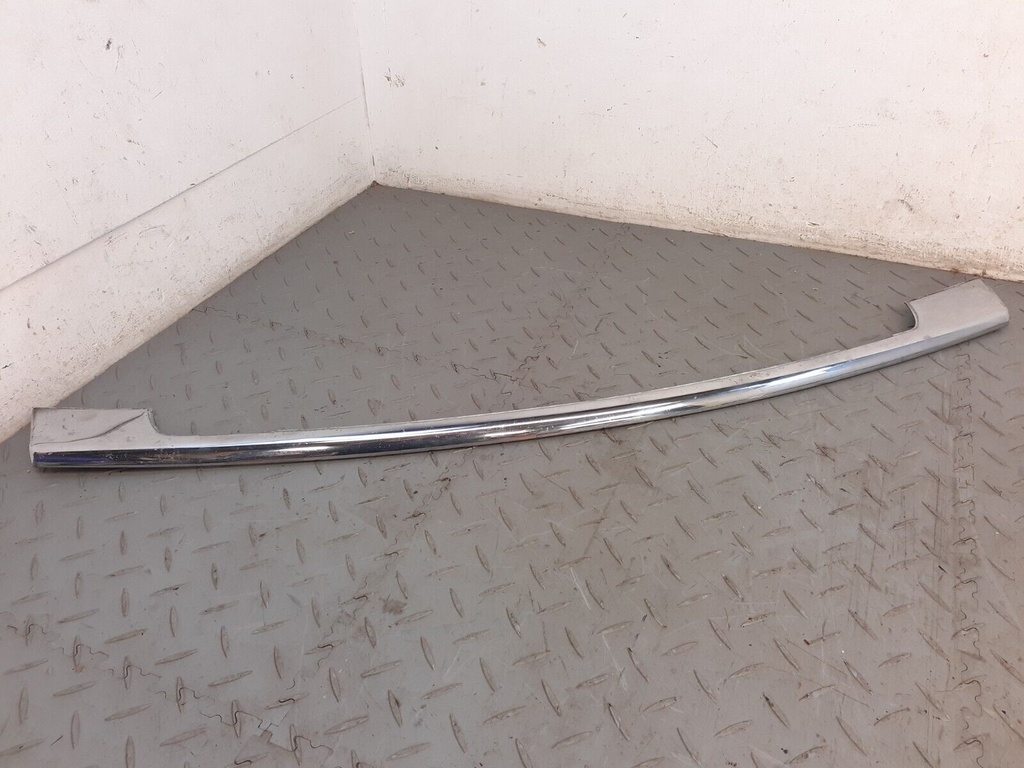 JAGUAR XJS HE PRE FACELIFT FRONT BUMPER CENTRE CHROME EXTERIOR FINISHER BLADE