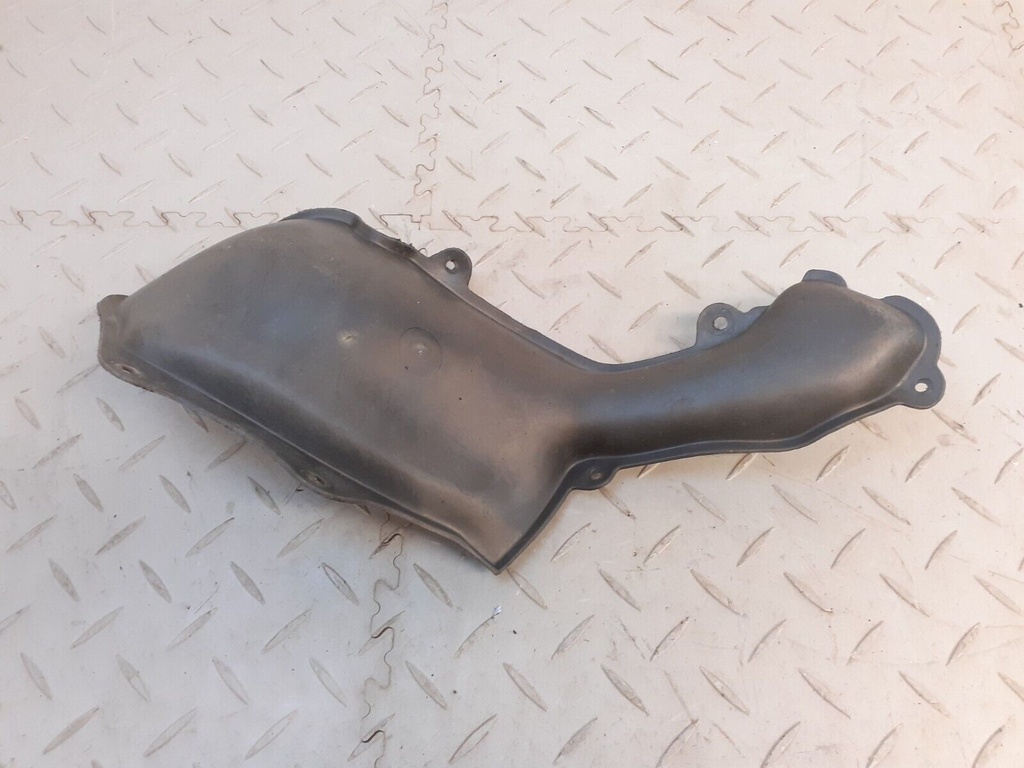 JAGUAR XJS FACELIFT REAR BAFFLE ARCH LINER FUEL PIPE COVER PLASTIC NHC5949AA