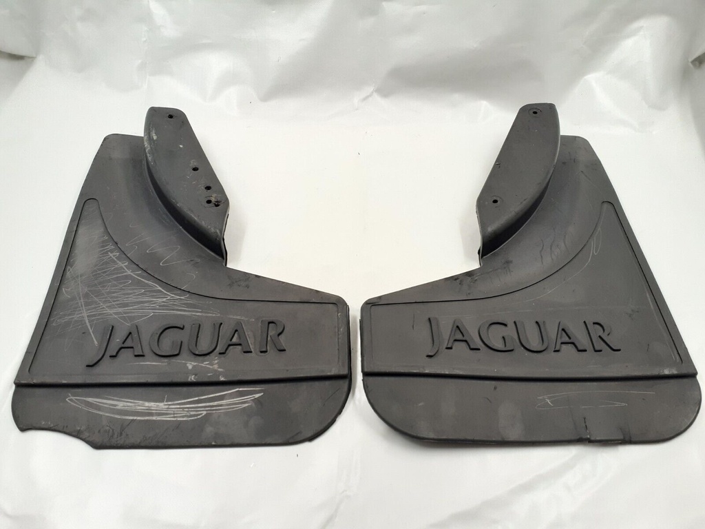 JAGUAR XJS REAR MUD FLAPS WHEEL TYRE ACCESSORIES PAIR RUBBER GUARD GOOD USED