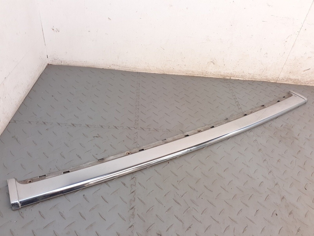 JAGUAR XJ6 XJ40 REAR BUMPER CHROME CENTRE BLADE STRIP EXTERIOR TRIM BEC24152