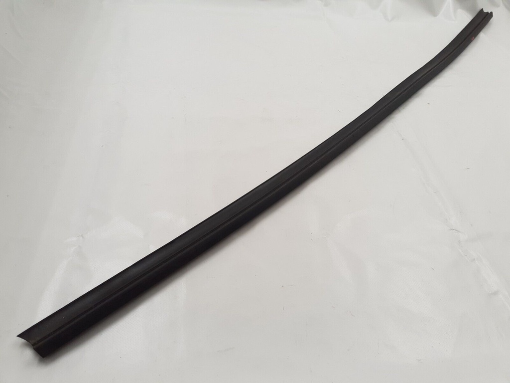 JAGUAR XJ X300 LWB WINDOW SCRAPER SEAL OUTER RUBBER EXTERIOR FITTINGS