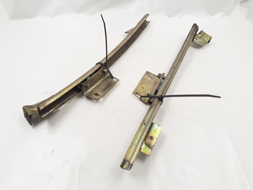 JAGUAR XJS HE CONVERTIBLE LEFT WINDOWS GUIDE RAIL GLASS CHANNEL BEARING SLIDERS