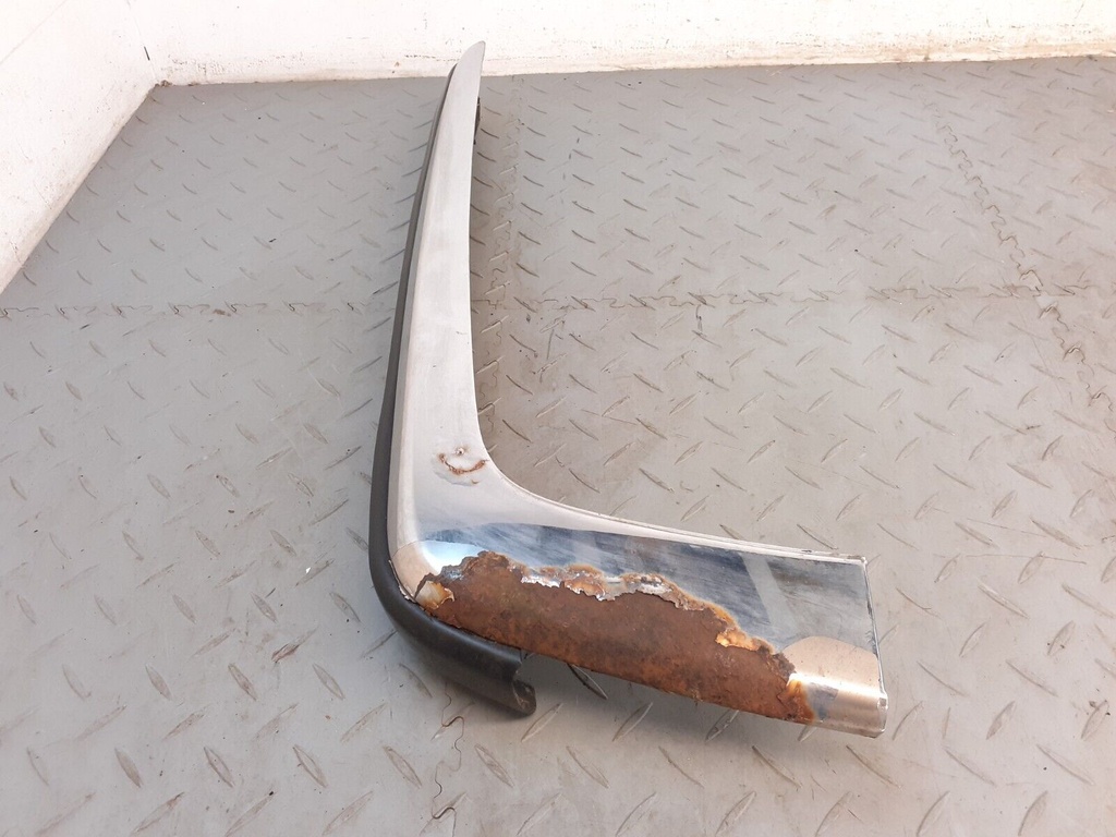 JAGUAR XJS XJSC REAR LEFT LH NS BACK CORNER CHROME SECTION BUMPER BLADE TRIM