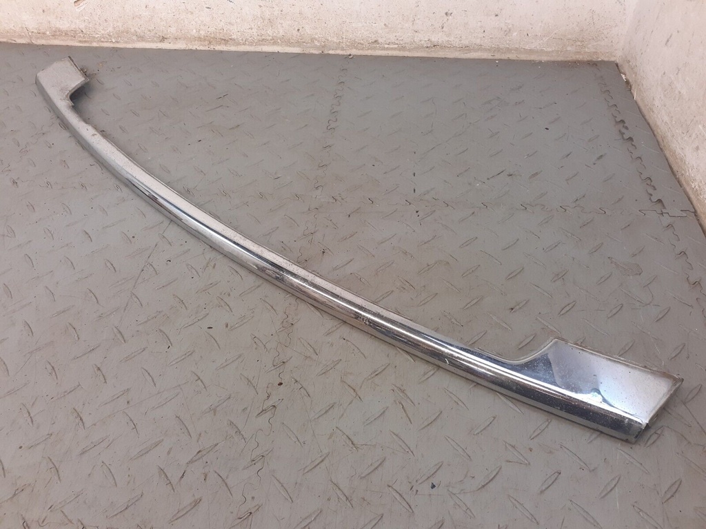 JAGUAR XJS HE FRONT BUMPER CENTRE CHROME FINISHER BLADE BCC3435 PRE FACELIFT