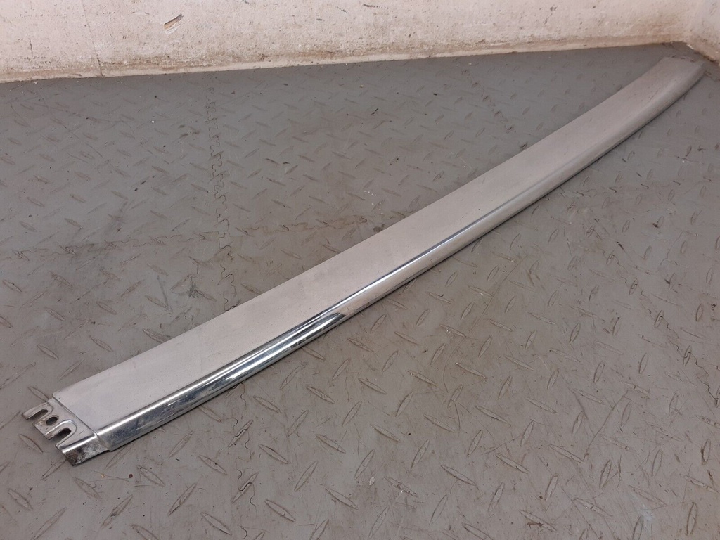 JAGUAR SERIES 3 S3 XJ6 XJ12 REAR CENTRE CHROME TRIM BLADE FINISHER BBC5181