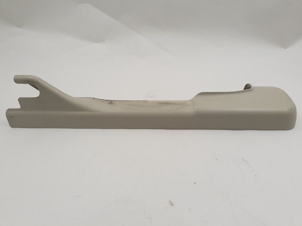 JAGUAR X100 XK8 RIGHT FRONT SEAT SIDE COVER PLASTIC TRIM GJE475OAC NED IVORY