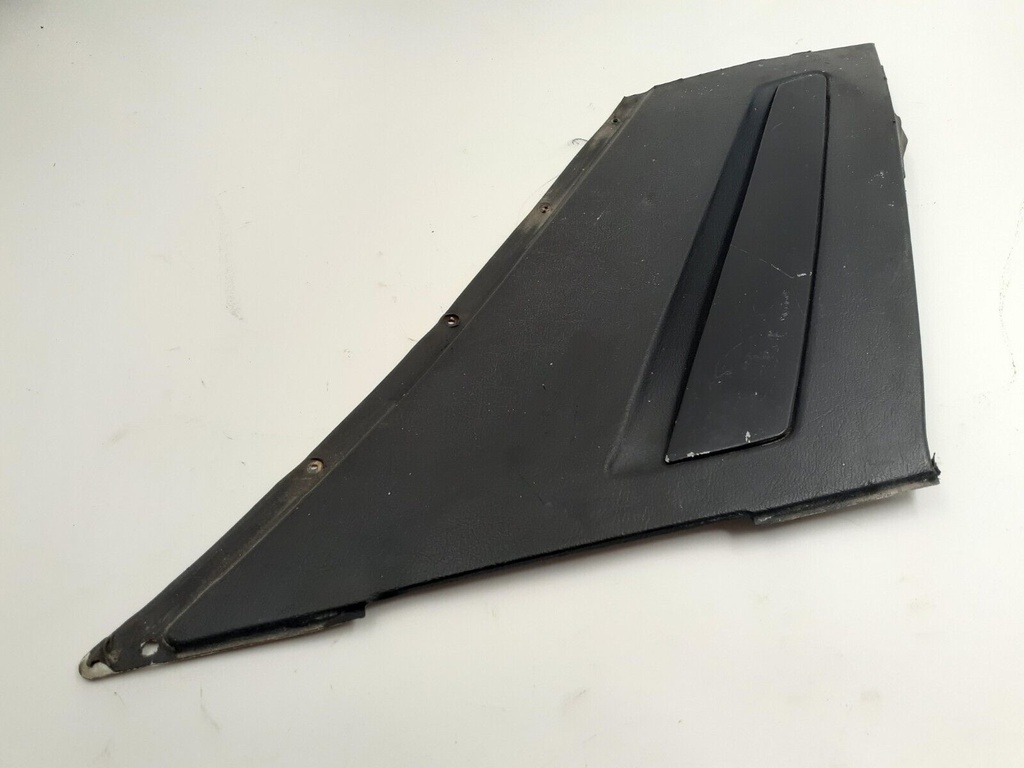 Jaguar XJS 79-91 REAR QUARTER WINDOW VENT PANEL TRIM BLACK RIGHT SIDE DRIVERS