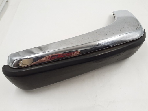 [BAC2934-8255 J1] FRONT RIGHT CORNER CHROME JAGUAR XJS BUMPER DRIVERS SIDE BLADE RUBBER OFFSIDE