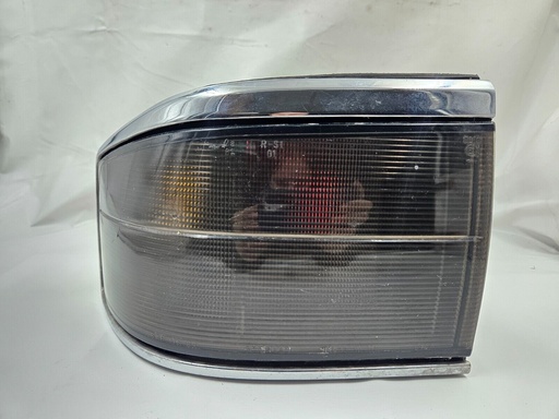 [-8521 H9] JAGUAR XJS FACELIFT REAR LEFT BLACK LIGHT TAILGATE LAMP BOOT LID LENS OUTER