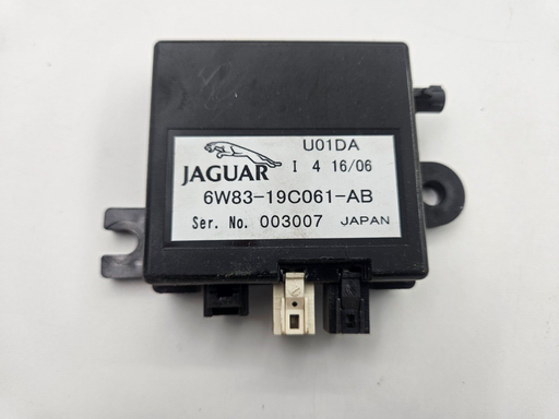 [6W83-19C061-AB-8890 HHB9] AM FM SIGNAL SPLITTER X150 XK MODULE RADIO ANTENNA 6W83-19C061-AB