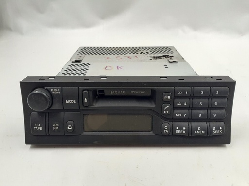 [LJB4100AA-7869 UPR] JAGUAR XK8 XKR X100 RADIO CASSETTE TAPE PLAYER UNIT CONTROLS LJD4100AA USED