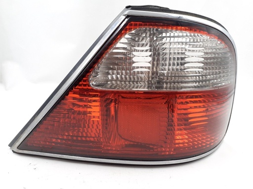 [LNC4900BB-7813 H6] JAGUAR XJ8 X308 OFFSIDE O/S RIGHT REAR LIGHT LAMP LENS BEZEL CHROME  LNC4900BB