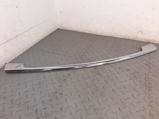 [BCC3435-7757 H8] JAGUAR XJS HE PRE FACELIFT FRONT BUMPER CENTRE CHROME EXTERIOR FINISHER BLADE