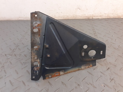 [BHC2275-7496 J3] JAGUAR XJS FL 93-96 LEFT FRONT LOWER WING SUPPORT BRACKET PLATE BUMPER BHC2275