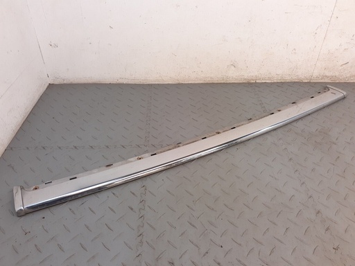 [BEC24152-7351 HH] JAGUAR XJ6 XJ40 REAR BUMPER CHROME CENTRE BLADE STRIP EXTERIOR TRIM BEC24152