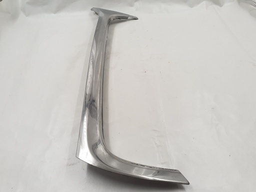 [BAC4257-7288 HH] JAGUAR XJS FACELIFT RH O/S RIGHT A POST CHROME WINDSCREEN FINISHER TRIM BAC4257