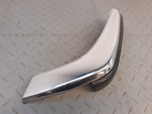 [BEC14679-7216 H6] JAGUAR XJS FRONT N/S LEFT PASSENGER BUMPER CHROME BLADE CORNER AVERAGE CONDITION