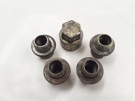 [CCC7028-7176 JB3] JAGUAR XJ8 XJR X308 XJ6 X300 XJS SHORT WHEEL NUT SET WITH KEY CCC7028