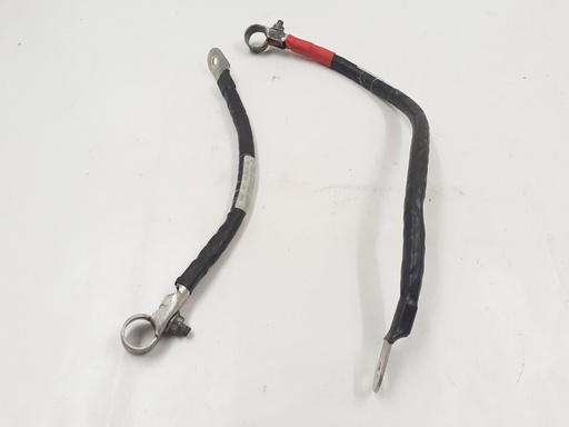 [LNC3690AA-7064 J2] JAGUAR X100 XK8 XJ8 X308 PAIR OF NEGATIVE + POSITIVE BATTERY CABLE LEADS FIXINGS