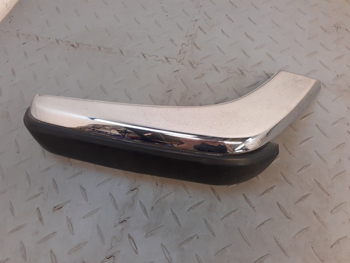 [BEC14678-6505 J3] JAGUAR XJS FRONT O/S RIGHT DRIVERS BUMPER CHROME BLADE CORNER SPARES AND REPAIRS