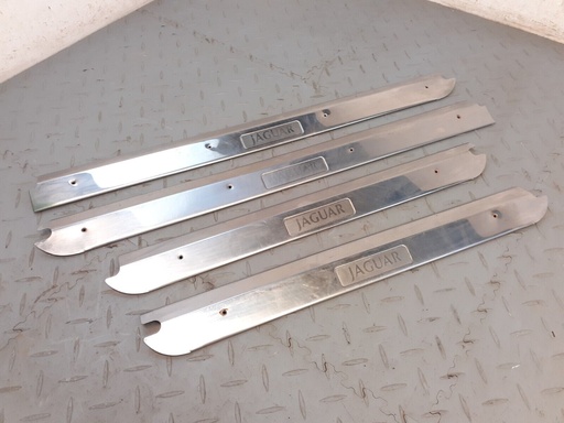 [BBC7211, BBC7211, BBC7212, BBC7213-6463 J1] JAGUAR SERIES 3 S3 XJ12 FULL SET TREAD PLATE CHROME STRIP DOOR KICK SILL BBC7211