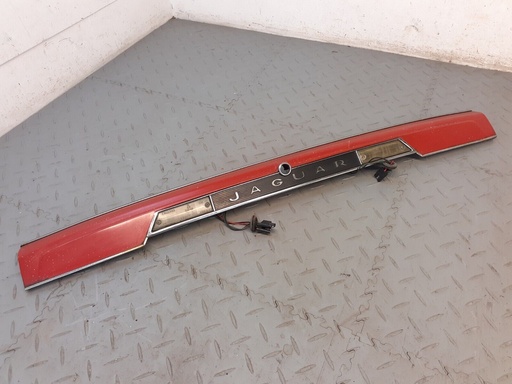 JAGUAR XJS 3.6 V12 BOOT LID REAR PLINTH SECTION FITTING BACK BODY PANEL REPAIR