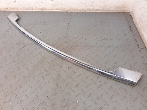 [BCC3435-5913 HH] JAGUAR XJS HE FRONT BUMPER CENTRE CHROME FINISHER BLADE BCC3435 PRE FACELIFT