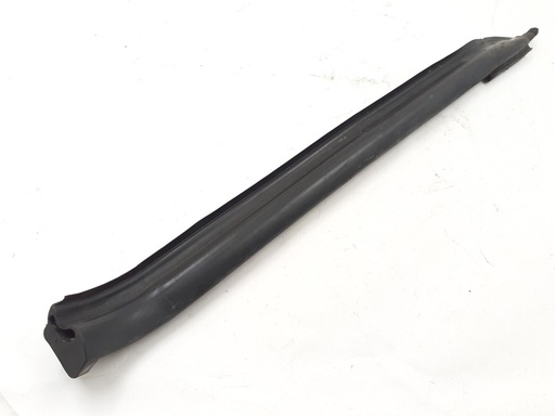 [BEC9676-5765 H8] JAGUAR XJS CONVERTIBLE RH RIGHT A POST ROOF HOOD WINDOW CHANNEL DOOR SEAL